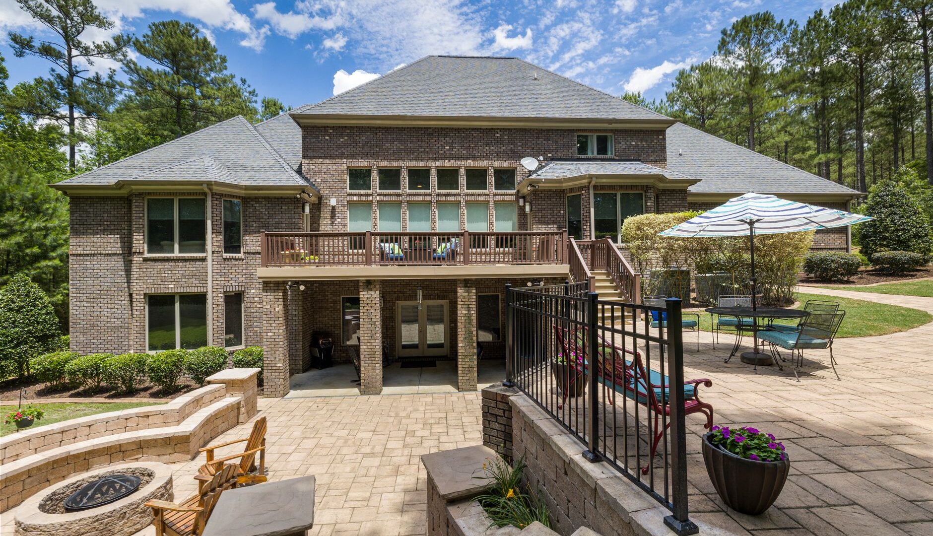 Fire Pits & Fireplaces in Metairie in New Orleans